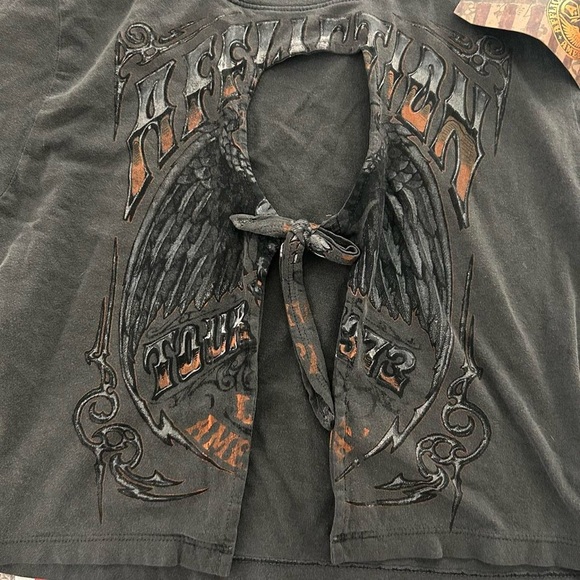 Affliction American Customs Rambling Rose Cropped open keyhole tie front T-Shirt - Picture 4 of 5